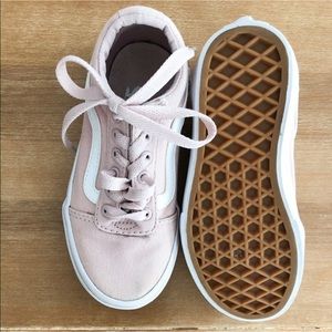 • Blush Toddler Vans •